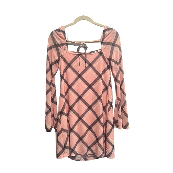 The Frolik Maternity Plaid Mesh Sleeve
Mini Dress in Pale Pink, New without Tags - Picture 3 of 5